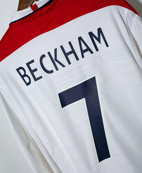 England 2004 Beckham Long Sleeve Home Kit (M)