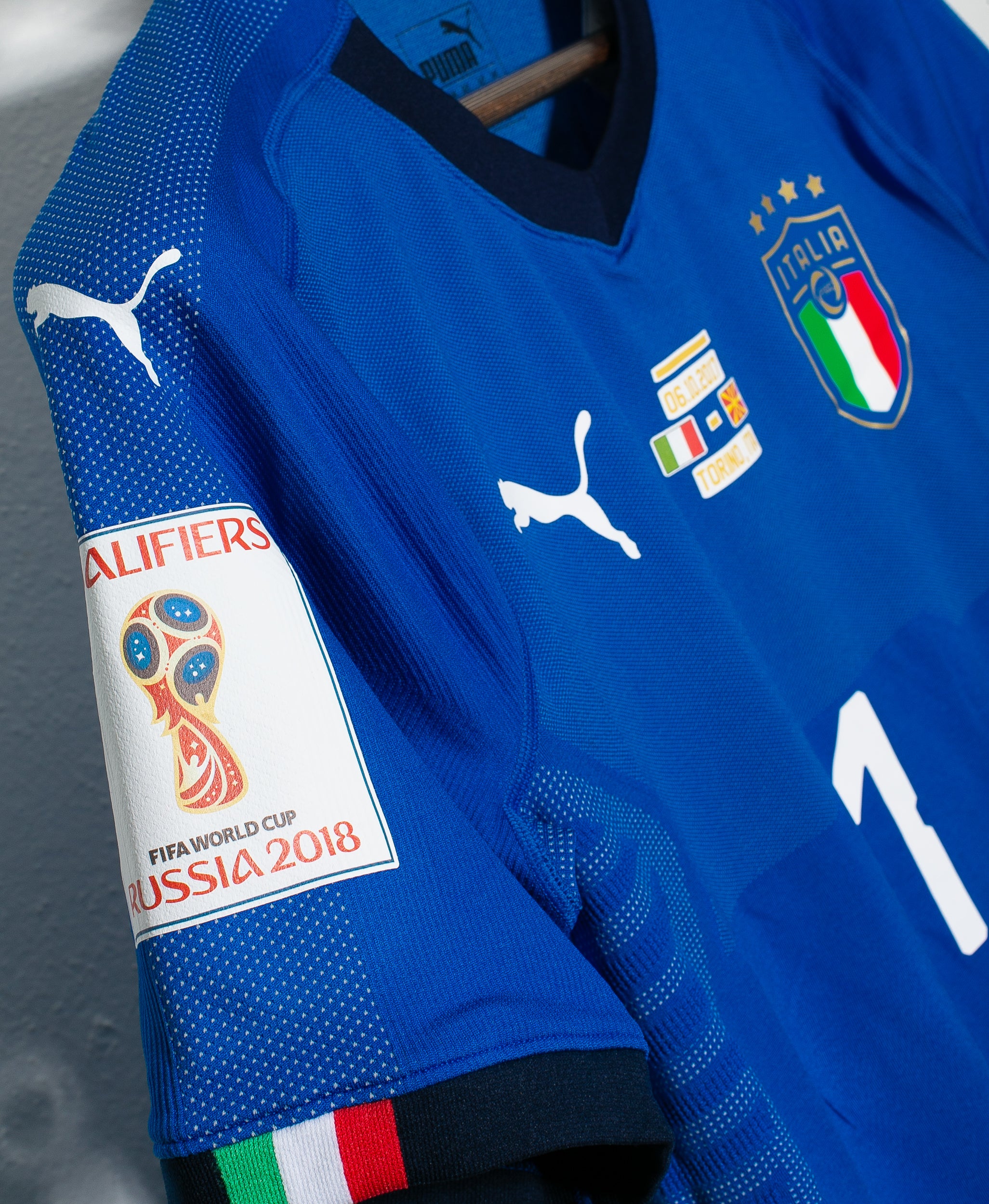 Buffon Kit Italy 2018 Buffon Home Kit (XL) – Saturdays Football