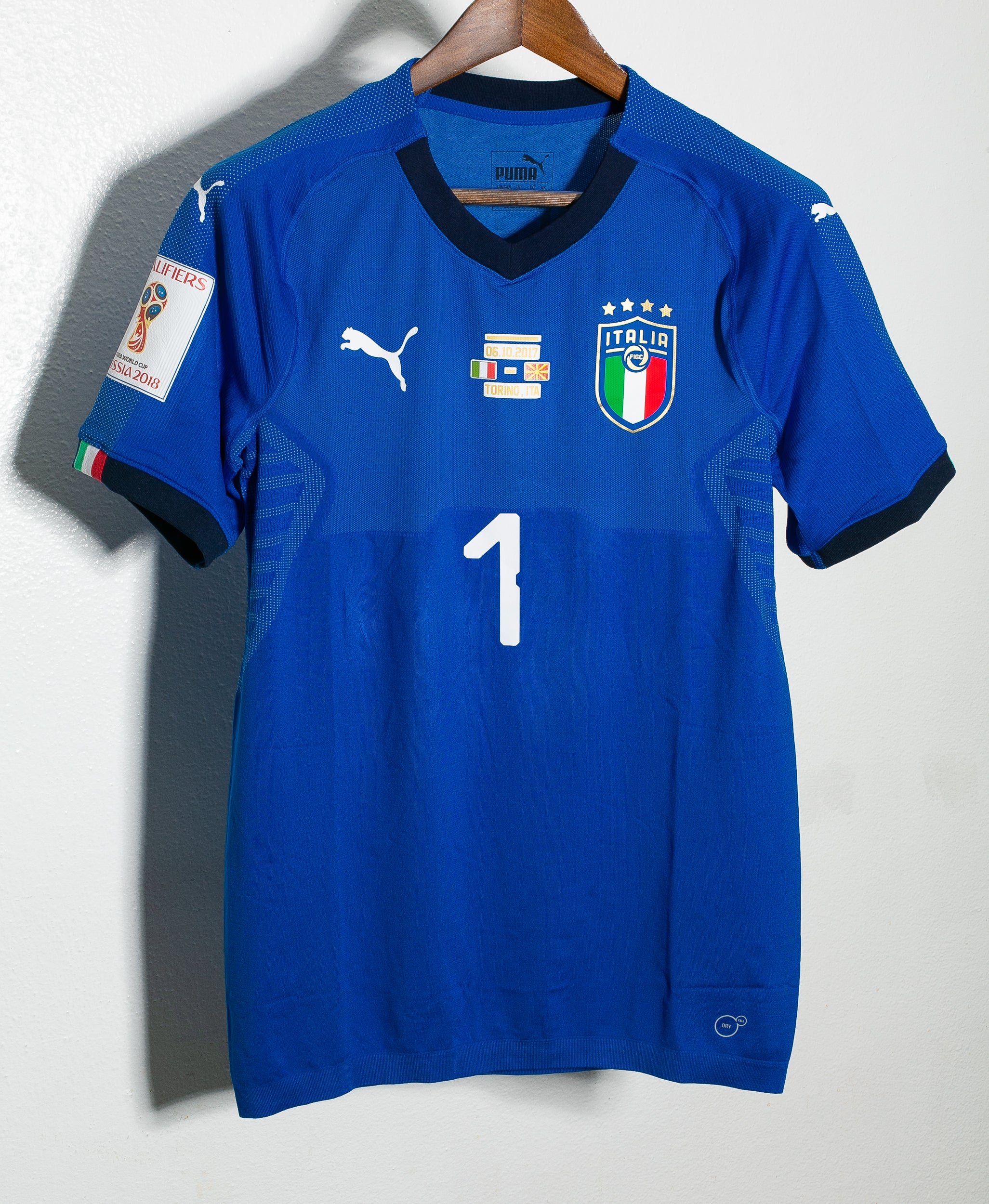 Buffon Kit Italy 2018 Buffon Home Kit (XL) – Saturdays Football