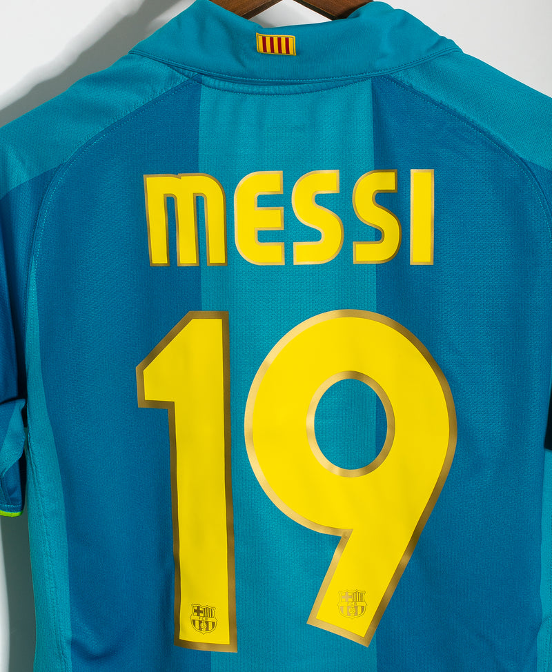 Goaldball - Lionel Messi rocking Barcelona's new jersey