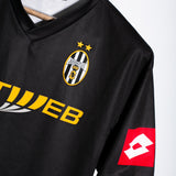 Juventus 2001-02 Trezeguet Away Kit (2XL)