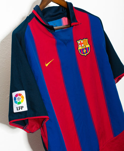 Barcelona 2003-04 Ronaldinho Home Kit (L)