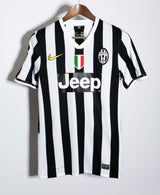 Juventus 2013-14 Vidal Home Kit (S)