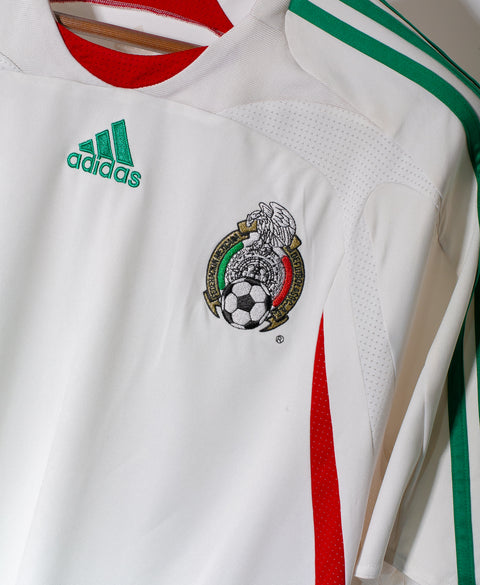 Mexico 2007 Away Kit (L)