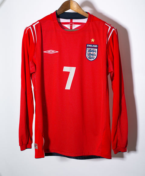 England 2004 Beckham Long Sleeve Away Kit (M)