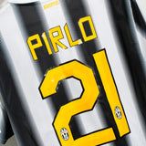Juventus 2011-12 Pirlo Home Kit (L)