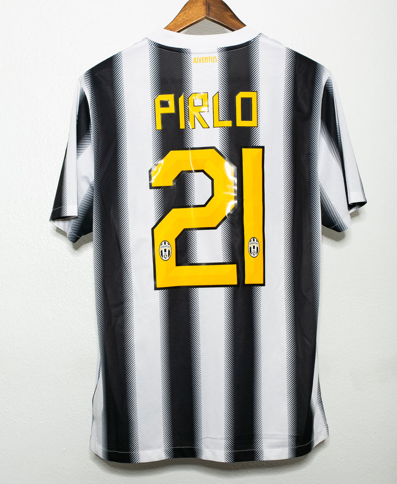 Juventus 2011-12 Pirlo Home Kit (L)