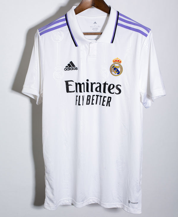Real Madrid 2022-23 Benzema Home Kit (L)