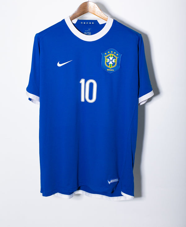 Brazil 2006 Ronaldinho Away Kit (L)
