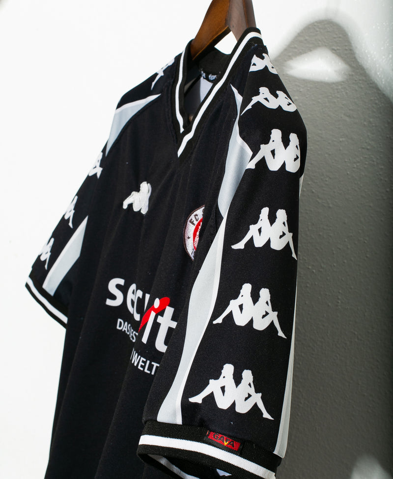 St. Pauli 2001-03 Third Kit (XL)