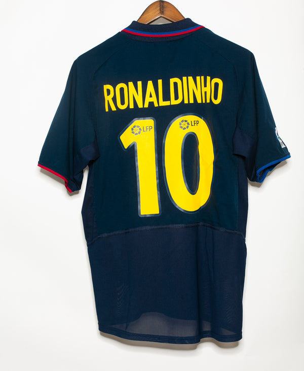 Barcelona 2002-03 Ronaldinho Away Kit (L)