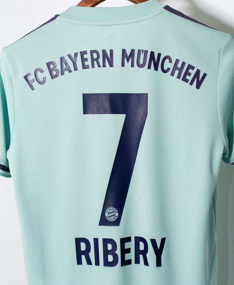 Bayern Munchen 2018-19 Ribery Away Kit (S)