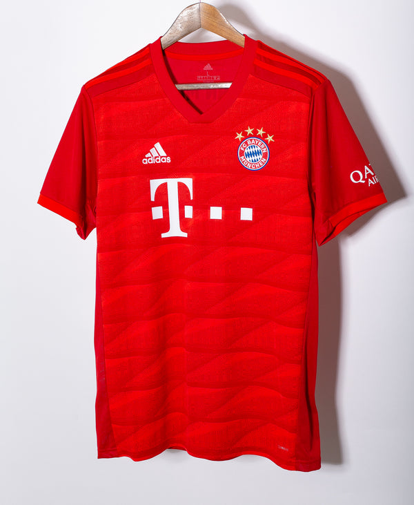 Bayern Munich 2019-2020 Davies Home Kit (L)