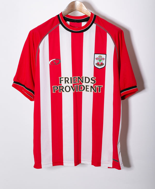 Southampton 2003-05 Home kit (L)