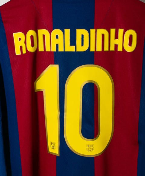 Barcelona 2007-08 Ronaldinho Home Kit (2XL)