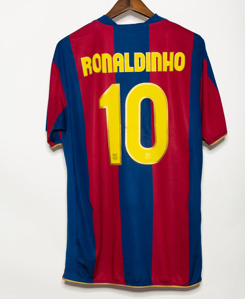 Barcelona 2007-08 Ronaldinho Home Kit (2XL)