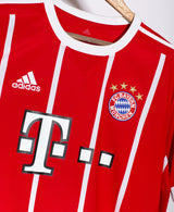 Bayern Munchen 2017-18 Lewandowski Home Kit (XL)