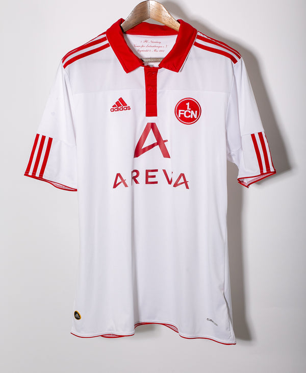 Nurnberg 2010-11 Gundogan Away Kit (L)
