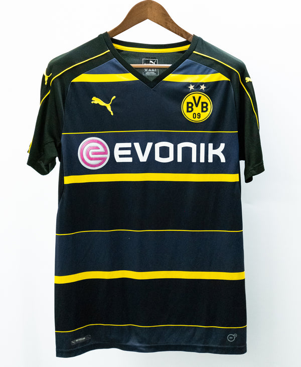 Borussia Dortmund 2016-17 Kagawa Away Kit (M)