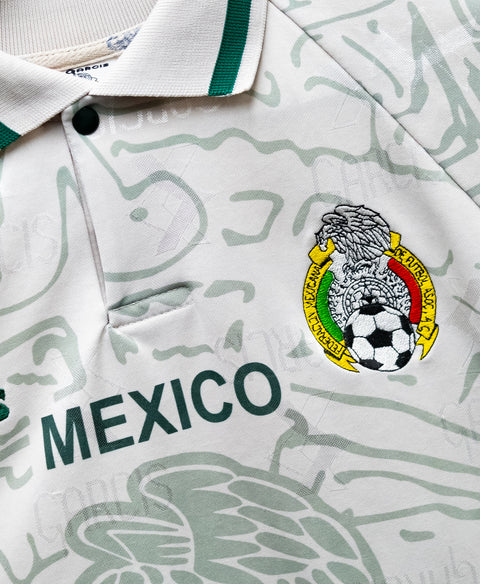 Mexico 1999 Away Kit (L)