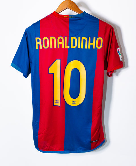 Barcelona 2006-07 Ronaldinho Home Kit (S)