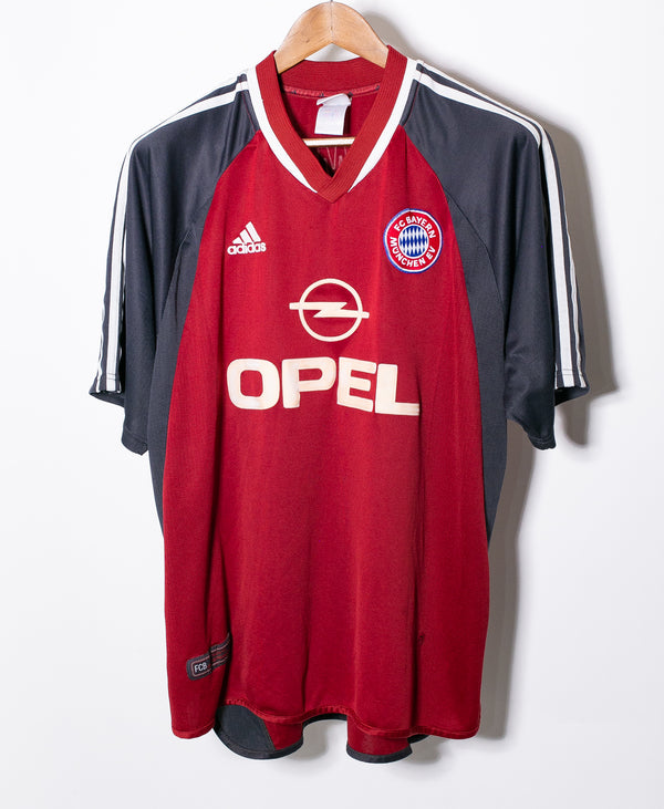Bayern Munchen 2001-02 Santa Cruz Home Kit (M)