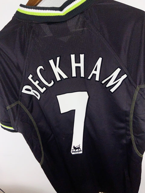 Manchester United 1998-99 Beckham Third Kit (L)