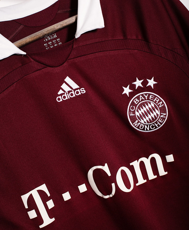 Bayern Munich 2006-07 Podolski European Home Kit (2XL)