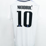Real Madrid 2022-23 Modric Home Kit (M)