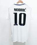 Real Madrid 2022-23 Modric Home Kit (M)