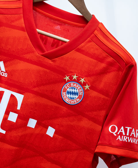 Bayern Munich 2019-20 Lewandowski Home Kit (L)