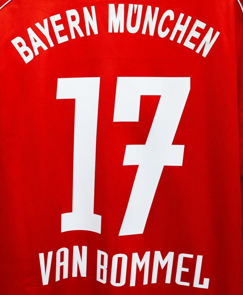 Bayern Munchen 2006-07 V. Bommel Home Kit (2XL)