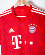 Bayern Munchen 2018-19 Lewandowski Home Kit (M)