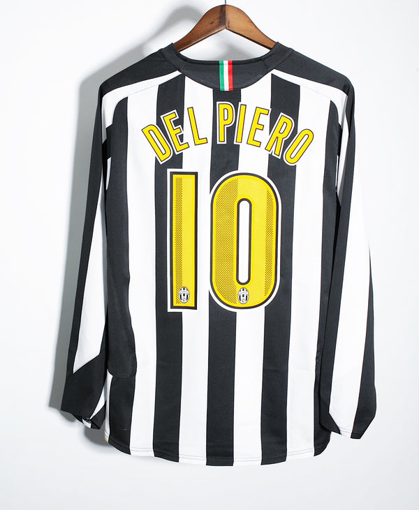 Juventus 2005-06 Del Piero Long Sleeve Home Kit (M)