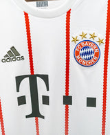 Bayern Munich 2017-18 Muller Away Kit (XL)