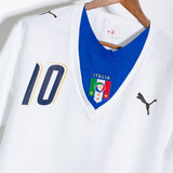 Italy 2006 Totti Away Kit (L)