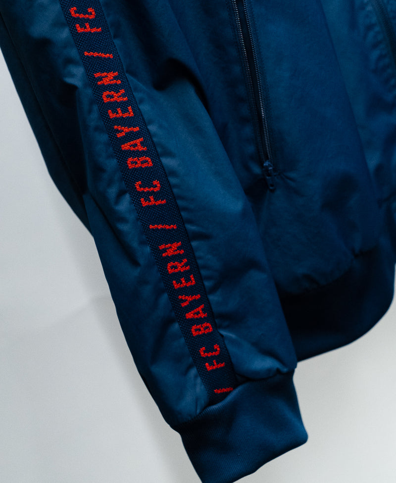 Bayern Munich 2018 Bomber Jacket (XL)