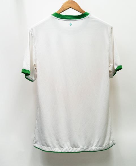 Werder Bremen 2010-11 Away Kit (L)