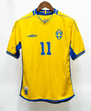 Sweden 2004 Larsson Home Kit (S)