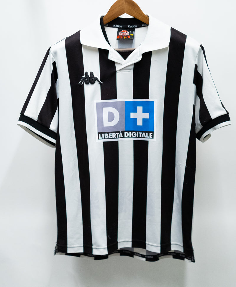 Juventus 1998-99 Zidane Home Kit (S)