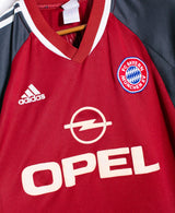 Bayern Munchen 2001-02 Santa Cruz Home Kit (M)