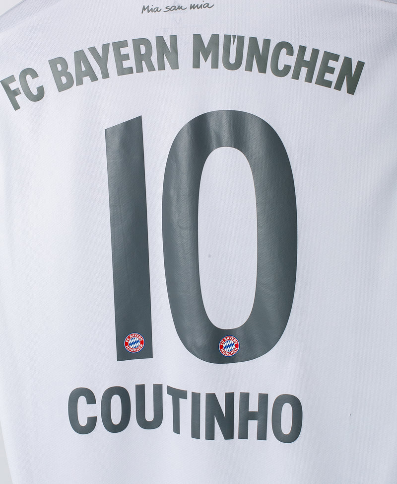 Bayern Munchen 2019-20 Coutinho Away Kit (M)