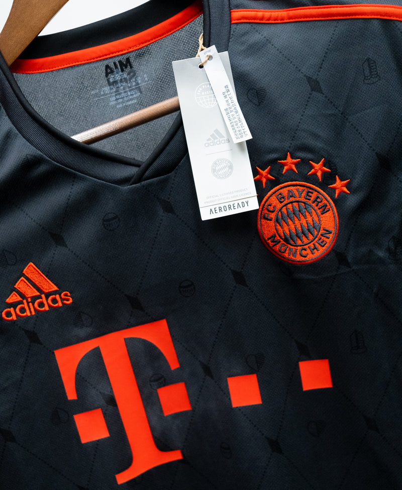 Bayern Munchen 2022-23 Sane Third Kit W/ Tags (M)