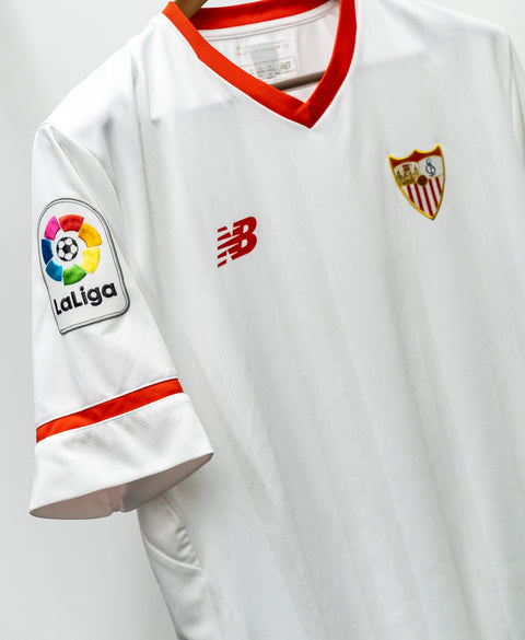 Sevilla 2017-18 Home Kit (XL)