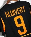 Netherlands 2002 Kluivert Away Kit (M)