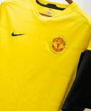 Manchester United 2009-10 Training Kit (L)