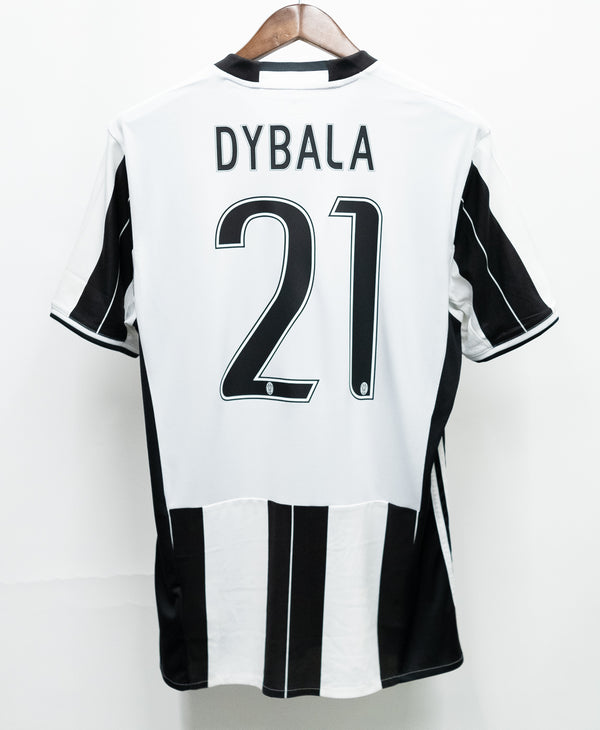 Juventus 2016-17 Dybala Home Kit (L)