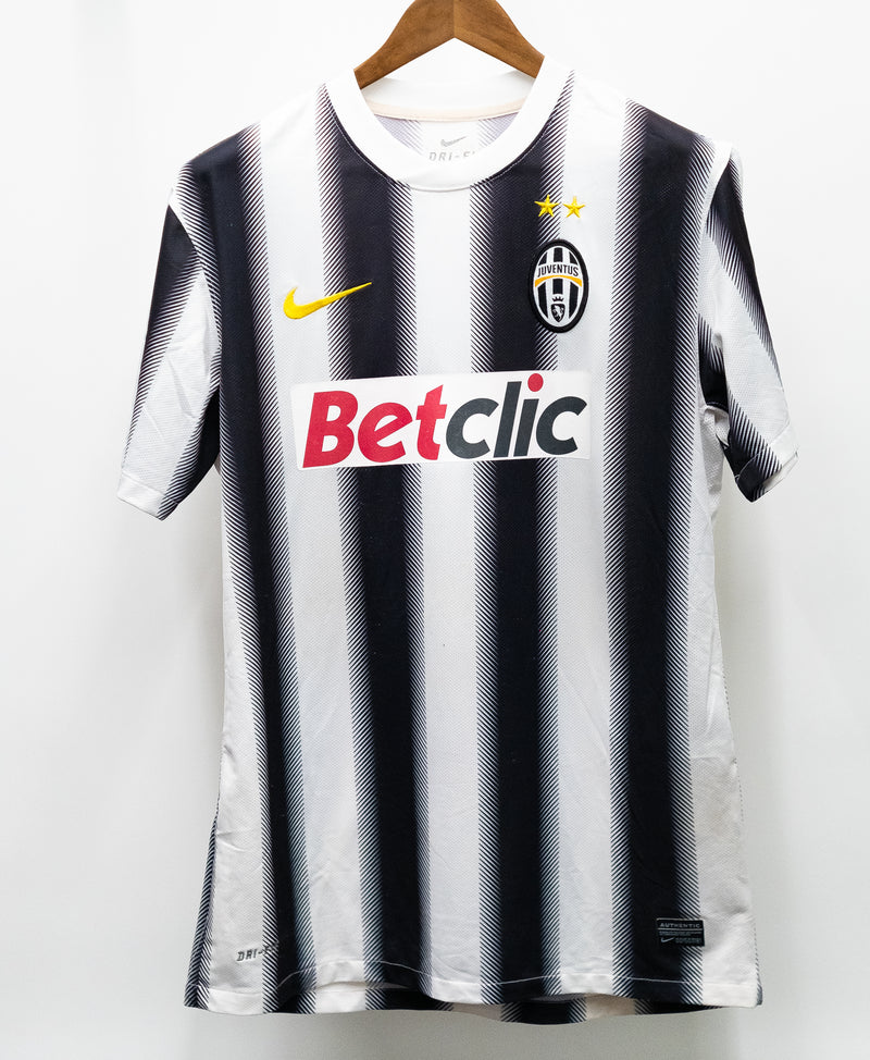 Juventus 2011-12 Pirlo Home Kit (L)