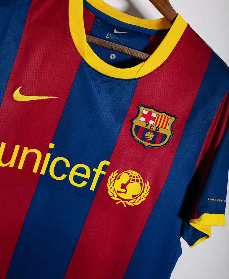 Barcelona 2010-11 Messi Home Kit (L)