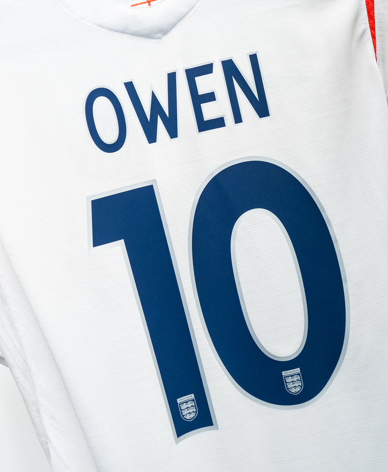 England 2006 Owen Home Kit (L)